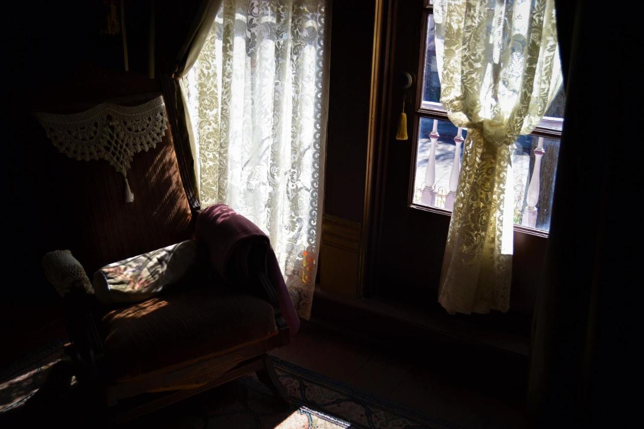 Carleton House Bed And Breakfast Bonham Esterno foto