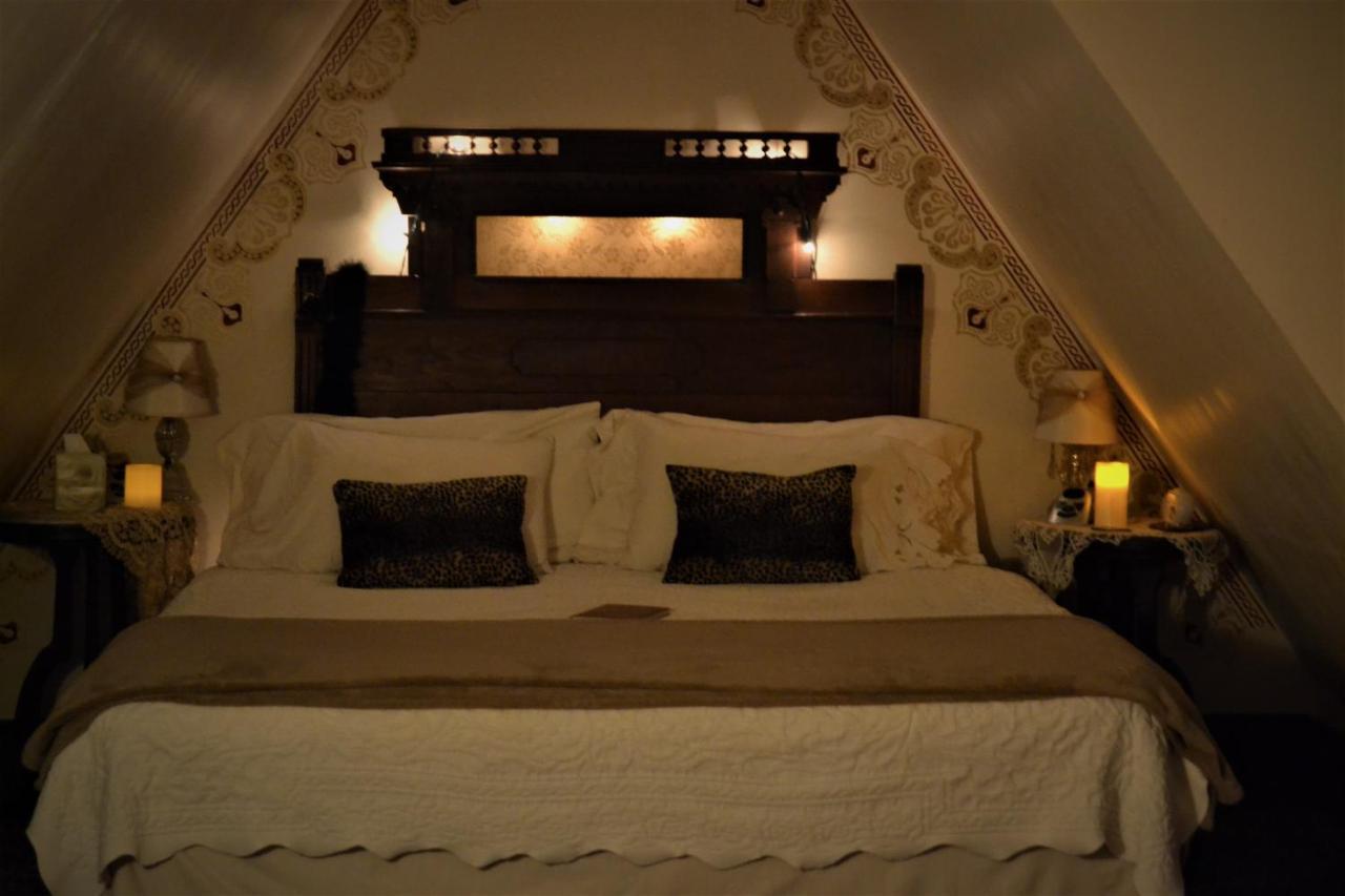 Carleton House Bed And Breakfast Bonham Esterno foto